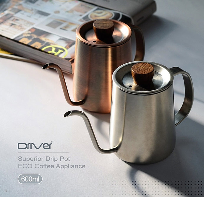Driver Superior 古銅色 細口壺 600ml
