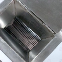 桌上型切肉片絲機 39x39x41cm/39kg/入口15x6cm