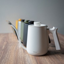 【MINOS】 手沖壺-600ml 黑色