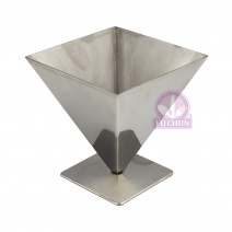 A504 白鐵金字塔模 12*12*H13cm